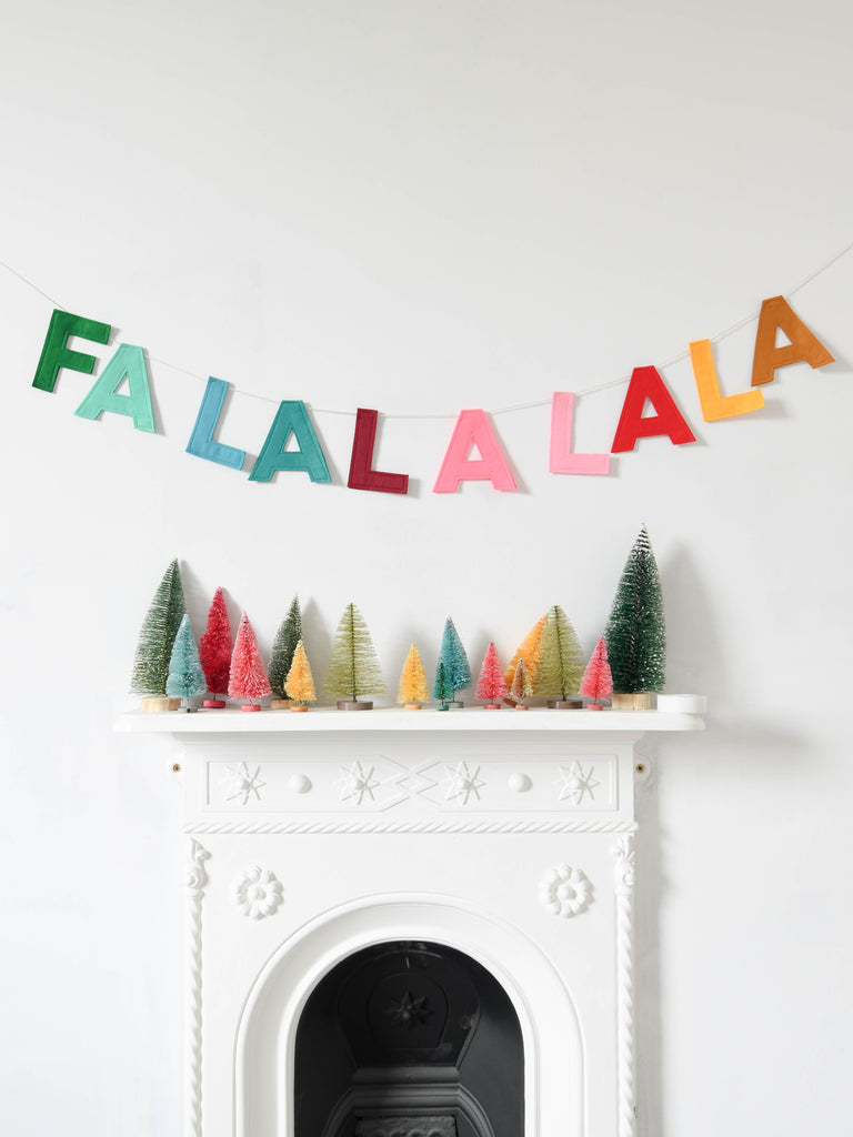 fa la la la la christmas felt letter garland